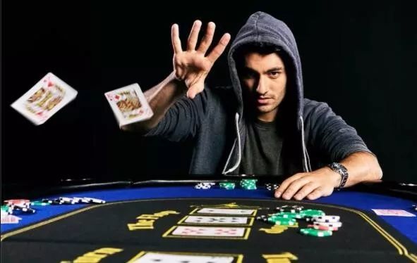 形象塑造 信息解读 压力施放——心理博弈的三重奏